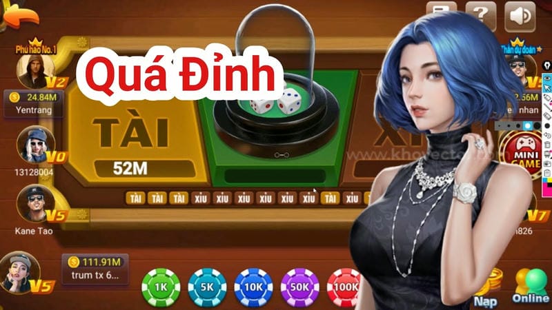 Hình ảnh bàn chơi Baccarat tại God55 với nút rút tiền God55 tiện lợi.